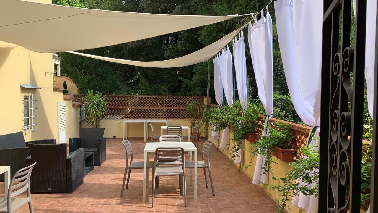 La Terrazza Di Via Elisa Bed & Breakfast Lucca Exterior photo