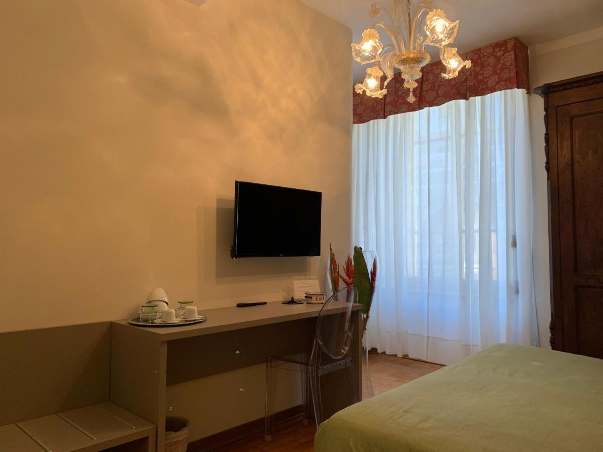 La Terrazza Di Via Elisa Bed & Breakfast Lucca Exterior photo