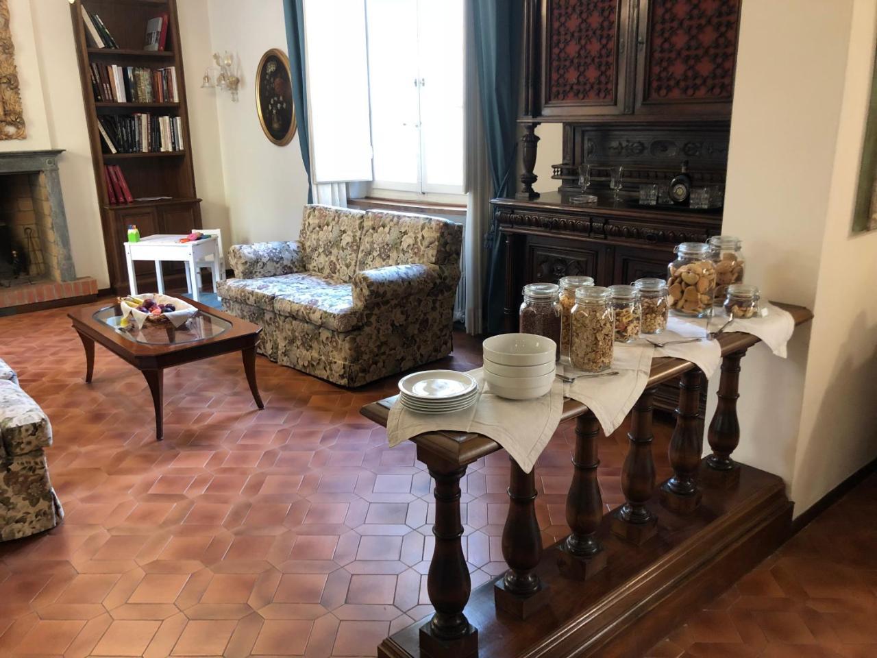 La Terrazza Di Via Elisa Bed & Breakfast Lucca Exterior photo